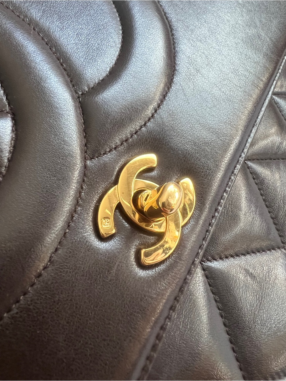 Chanel Vintage Timeless Cc Large Chocolate Brown 24K Gold Plated Hardware - Picture 5 of 12